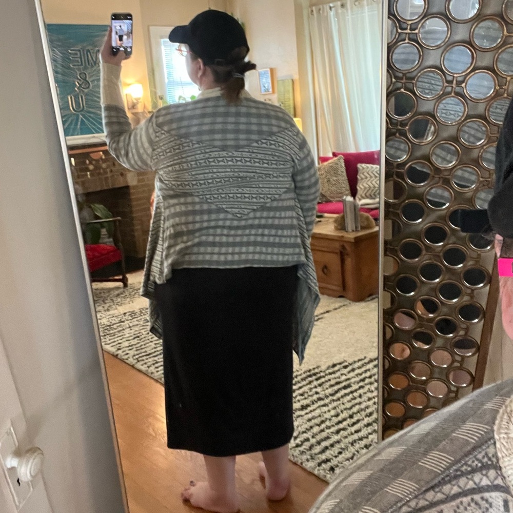 Anthropologie Tiny grey + cream open closure cardigan in grey + white in L - Picture 3 of 6
